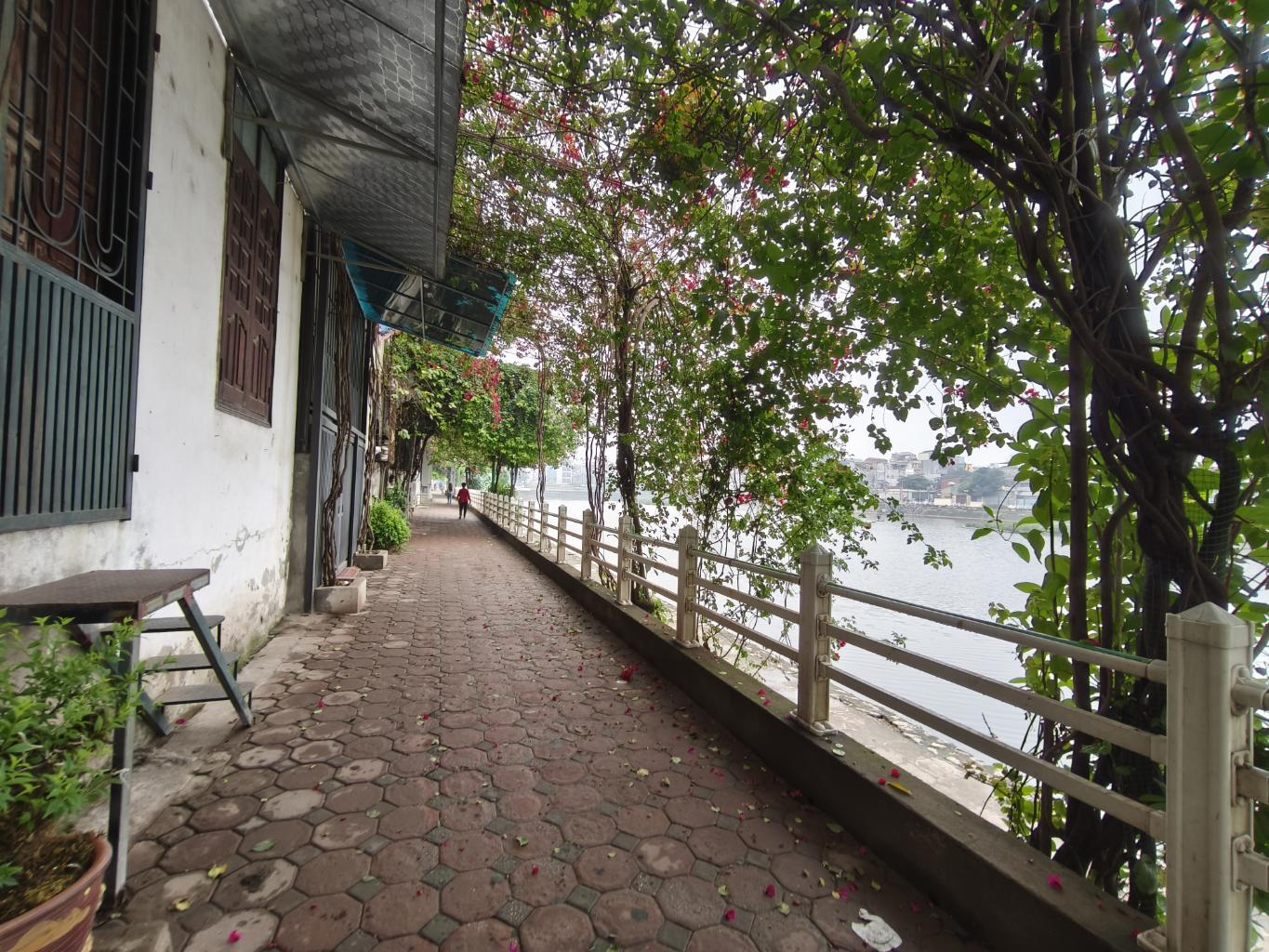 Bán nhà Bùi Xương Trạch - diện tích 63m2 4 tầng - Mặt phố - giá 19,6 tỷ