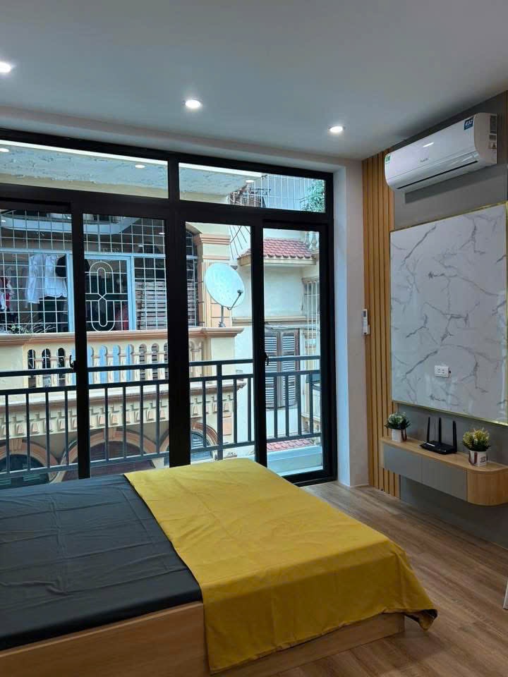 Bán nhà Trung Liệt - diện tích 46m2 6 tầng - Thang máy, doanh thu 60 triệu/tháng - giá 13,9 tỷ