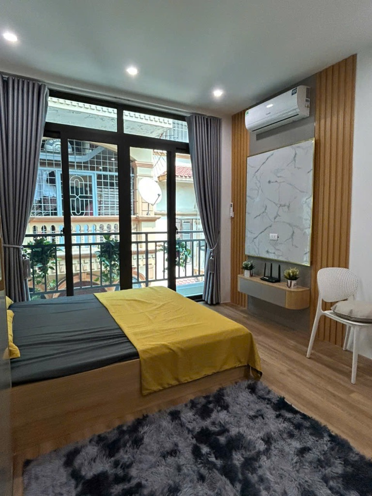 Bán nhà Trung Liệt - diện tích 46m2 6 tầng - Thang máy, doanh thu 60 triệu/tháng - giá 13,9 tỷ