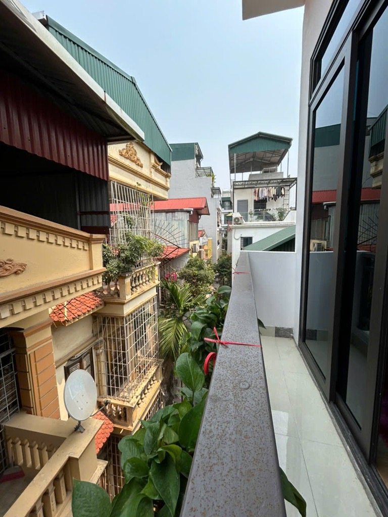 Bán nhà Trung Liệt - diện tích 46m2 6 tầng - Thang máy, doanh thu 60 triệu/tháng - giá 13,9 tỷ