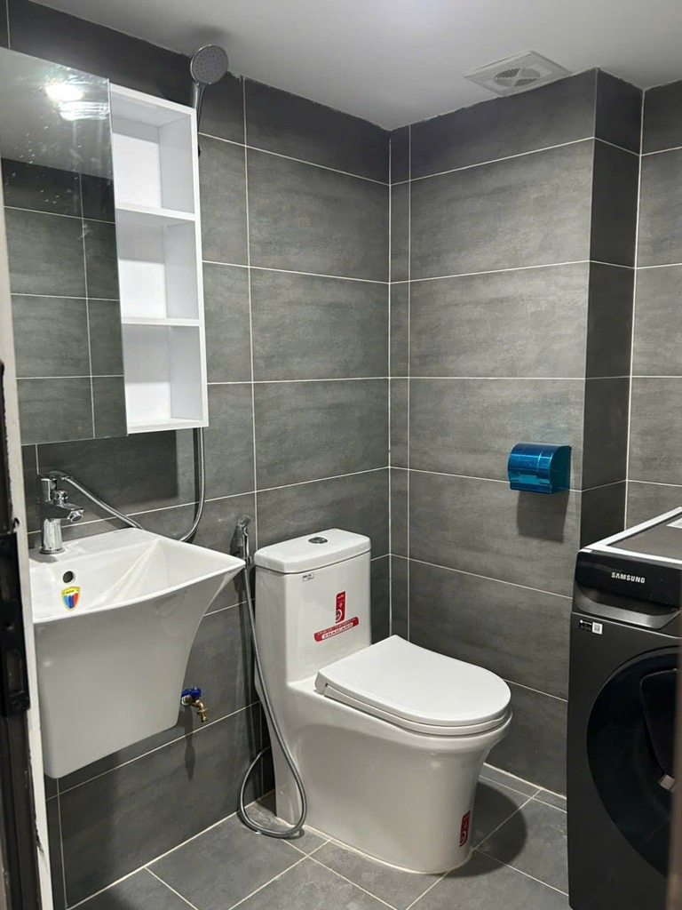 Bán nhà Trung Liệt - diện tích 46m2 6 tầng - Thang máy, doanh thu 60 triệu/tháng - giá 13,9 tỷ