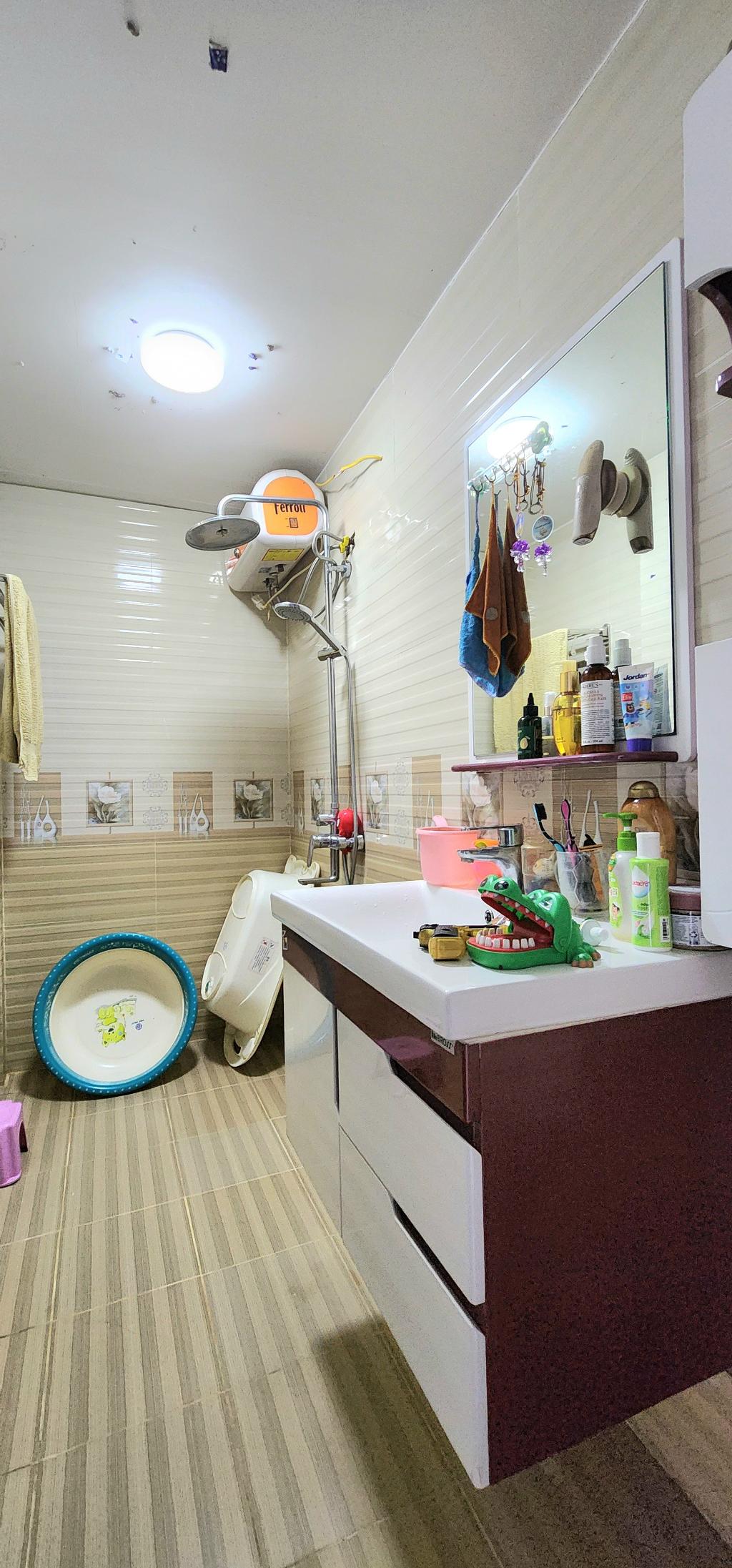 Bán nhà Định Công - diện tích 28m2 6 tầng - Ngõ thông - giá 8,5 tỷ