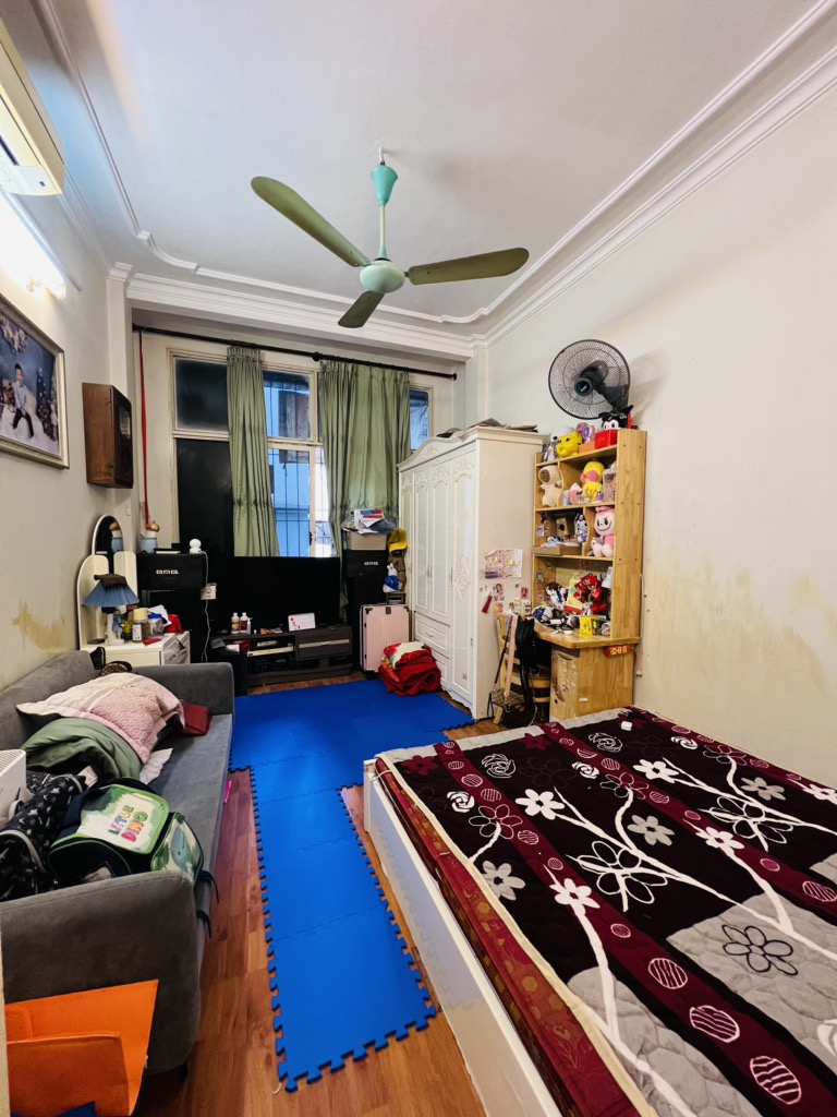 Bán nhà trung tâm Tôn Đức Thắng - 25m² sổ, 5 tầng - gần ô tô - giá 6.3 tỷ
