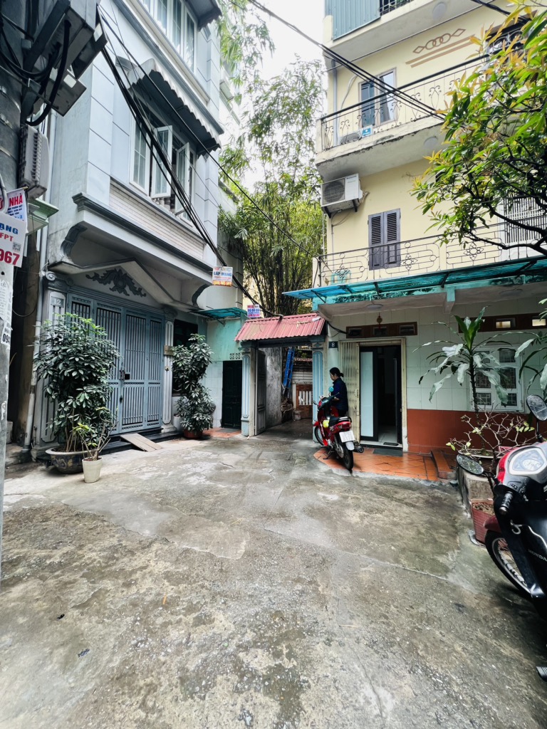Bán nhà trung tâm Tôn Đức Thắng - 25m² sổ, 5 tầng - gần ô tô - giá 6.3 tỷ