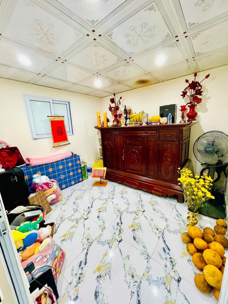 Bán nhà Dương Văn Bé - diện tích 33.2m2 2 tầng - Ô tô đỗ cửa - giá 4,5 tỷ