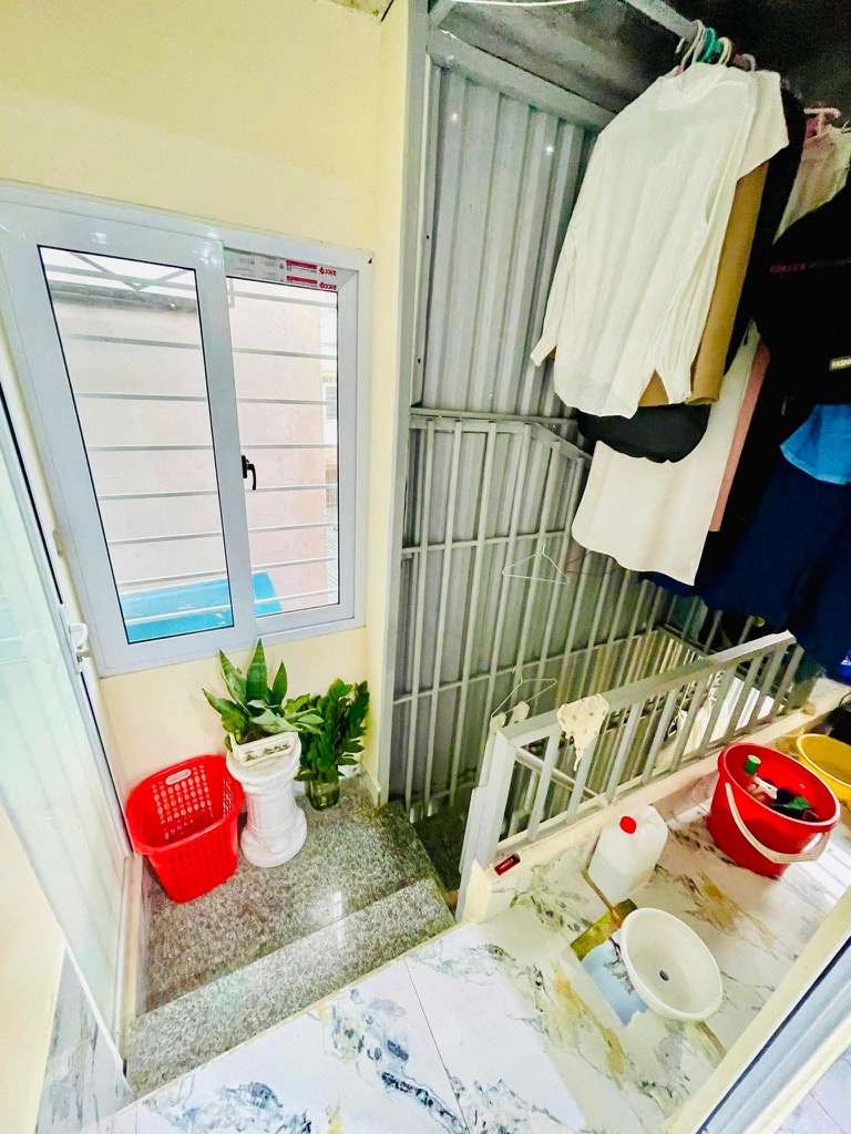 Bán nhà Dương Văn Bé - diện tích 33.2m2 2 tầng - Ô tô đỗ cửa - giá 4,5 tỷ
