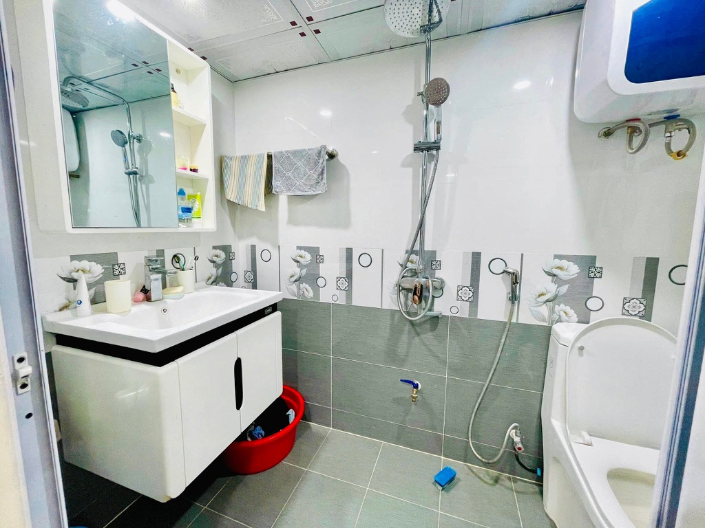 Bán nhà Dương Văn Bé - diện tích 33.2m2 2 tầng - Ô tô đỗ cửa - giá 4,5 tỷ