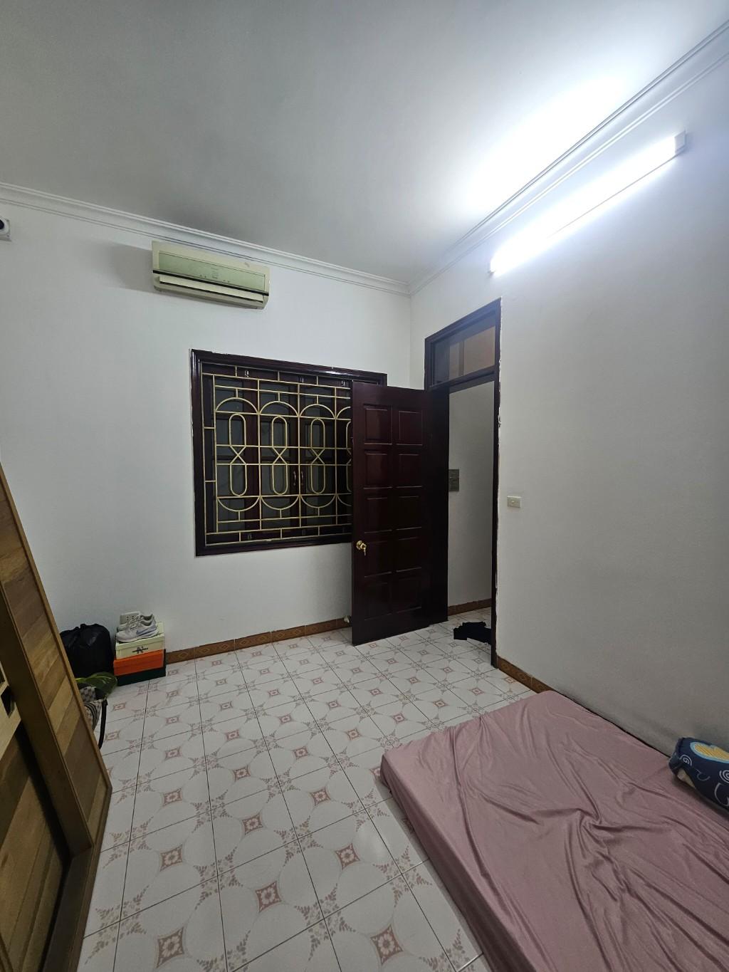 Bán nhà Đền Lừ 1 - diện tích 55m2 3 tầng - Ô TÔ VÀO NHÀ - giá 24 tỷ