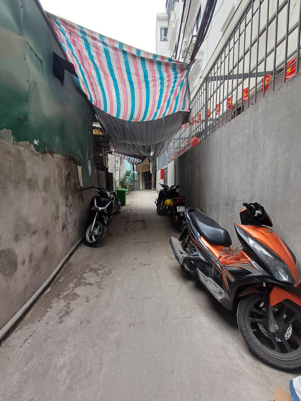 Bán nhà Ngõ Đình Đông - diện tích 51m2 7 tầng - SIÊU PHẨM DÒNG TIỀN - giá 14 tỷ