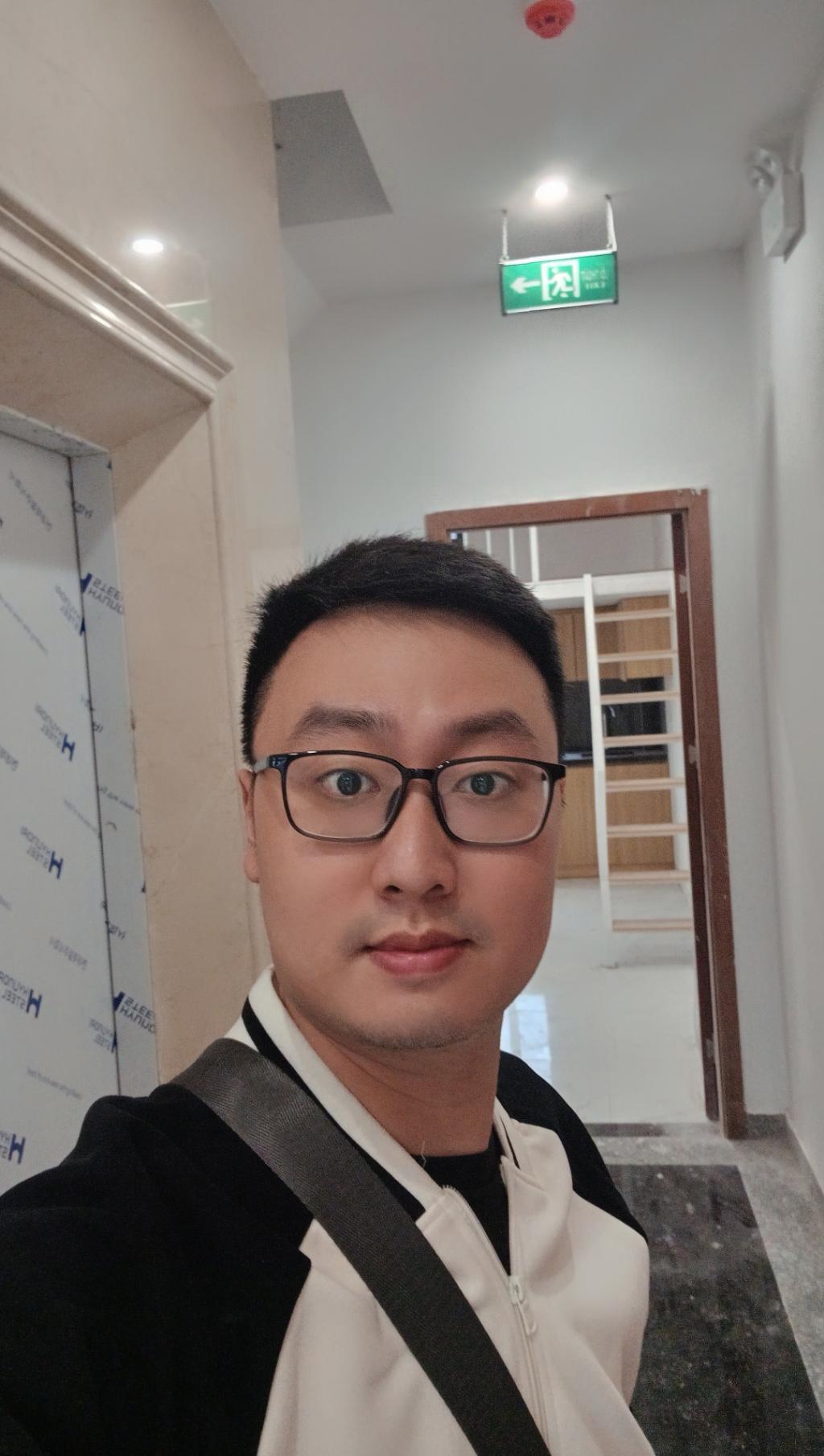 Bán nhà Ngõ Đình Đông - diện tích 51m2 7 tầng - SIÊU PHẨM DÒNG TIỀN - giá 14 tỷ