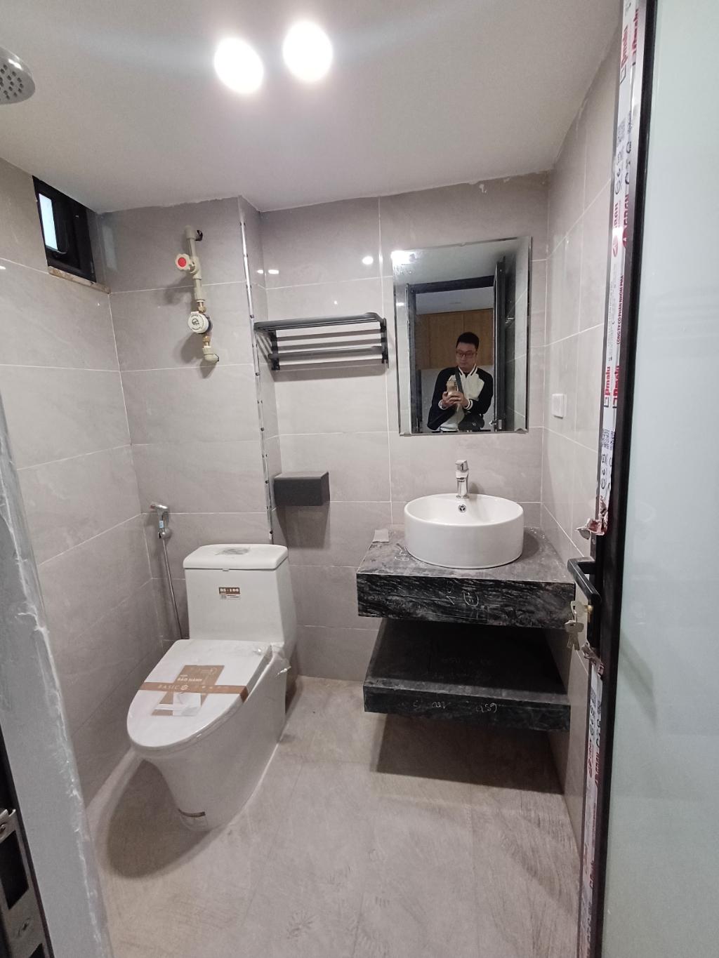 Bán nhà Ngõ Đình Đông - diện tích 51m2 7 tầng - SIÊU PHẨM DÒNG TIỀN - giá 14 tỷ