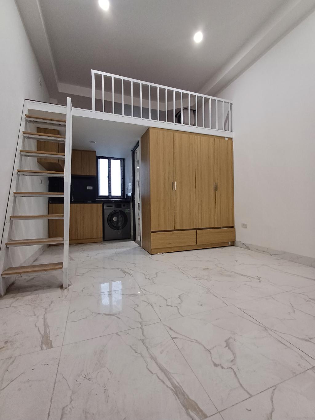 Bán nhà Ngõ Đình Đông - diện tích 51m2 7 tầng - SIÊU PHẨM DÒNG TIỀN - giá 14 tỷ