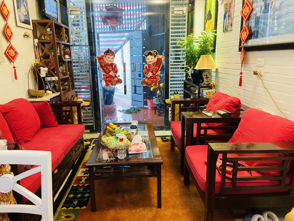 Bán nhà Trần Khát Chân - diện tích 30m2 4 tầng - Lô góc nhà đẹp long lanh - giá 5 tỷ