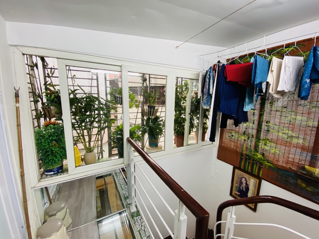 Bán nhà Trần Khát Chân - diện tích 30m2 4 tầng - Lô góc nhà đẹp long lanh - giá 5 tỷ