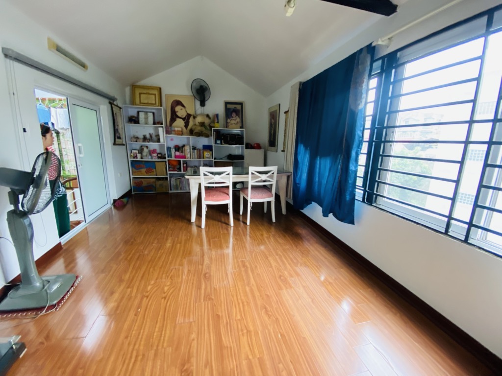 Bán nhà Trần Khát Chân - diện tích 30m2 4 tầng - Lô góc nhà đẹp long lanh - giá 5 tỷ