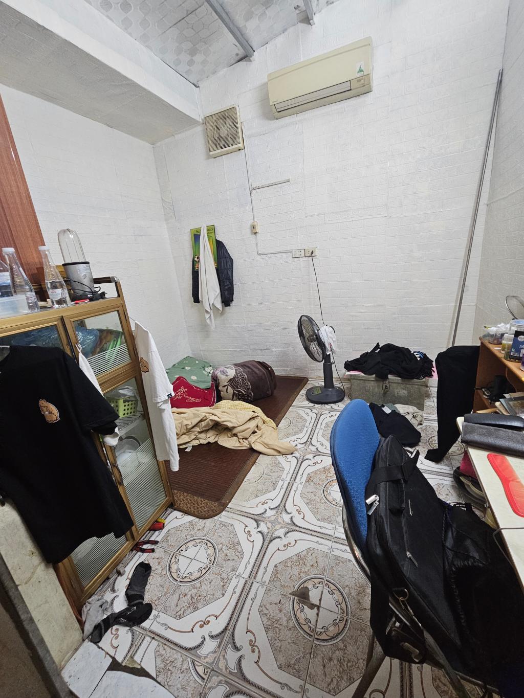 Bán nhà Nguyễn Khoái - diện tích 61m2 1 tầng - Cực hiếm - giá 17,7 tỷ