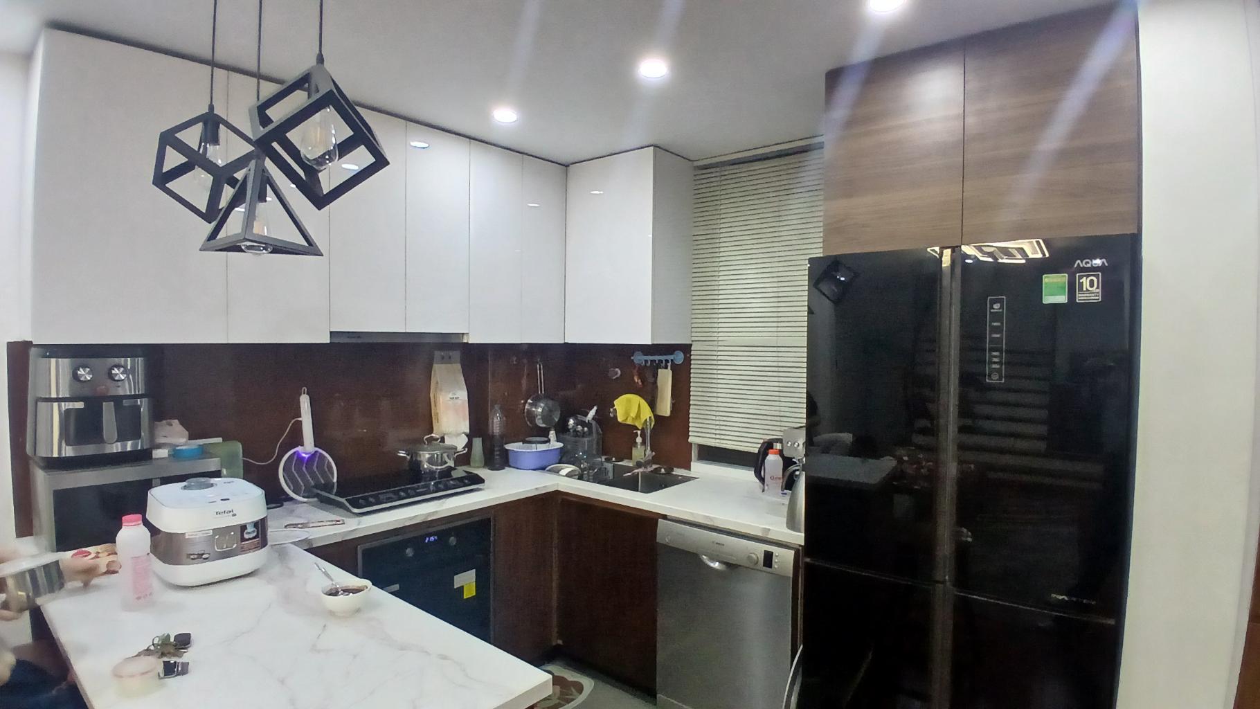 Bán nhà Nguyễn Khoái - diện tích 33.2m2 5 tầng - Mặt phố kinh doanh, ô tô tránh - giá 6,7 tỷ