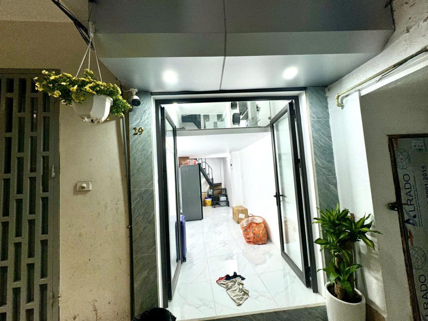 Bán nhà Ngô Sỹ Liên - diện tích 12,6m2 5 tầng - Nhà đẹp nhỏ xinh, tiện ích ngập tràn - giá 3,8 tỷ