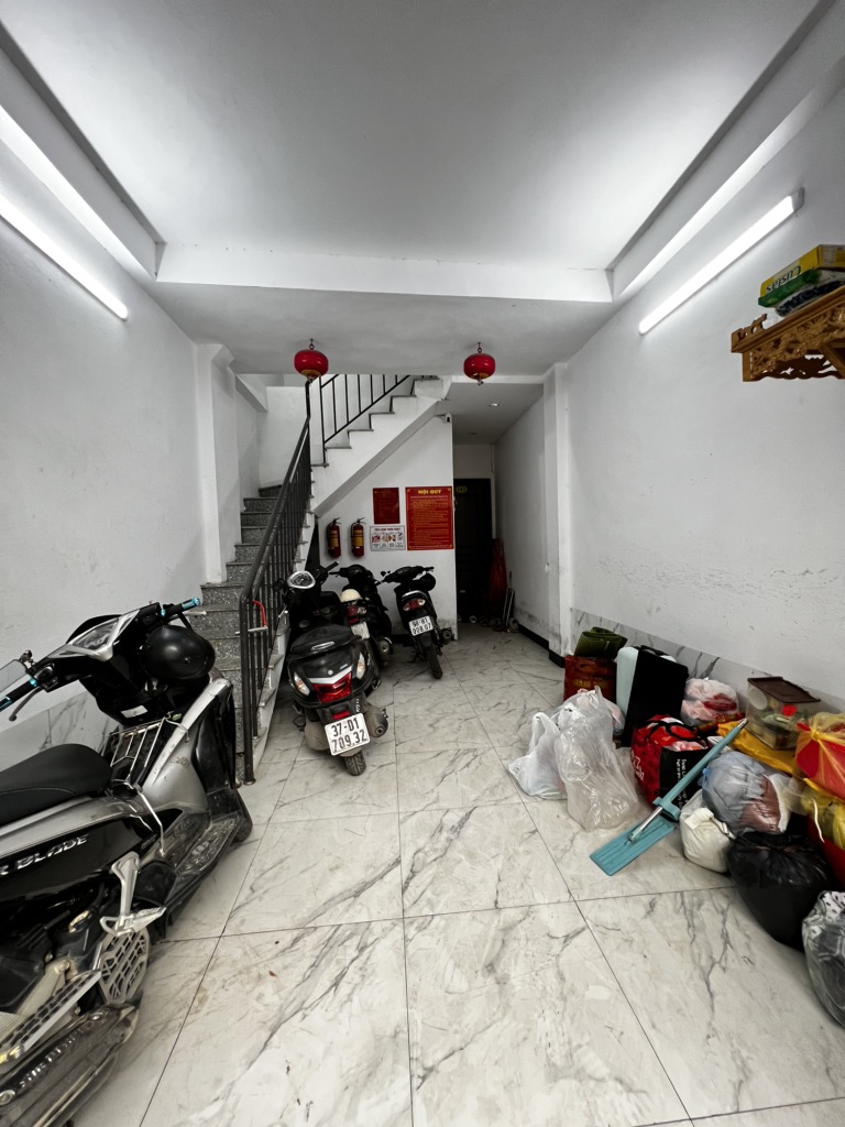 Bán nhà Bùi Xương Trạch - diện tích 44.1m2 6 tầng - Ngõ rộng rãi, gần ô tô - giá 12,7 tỷ