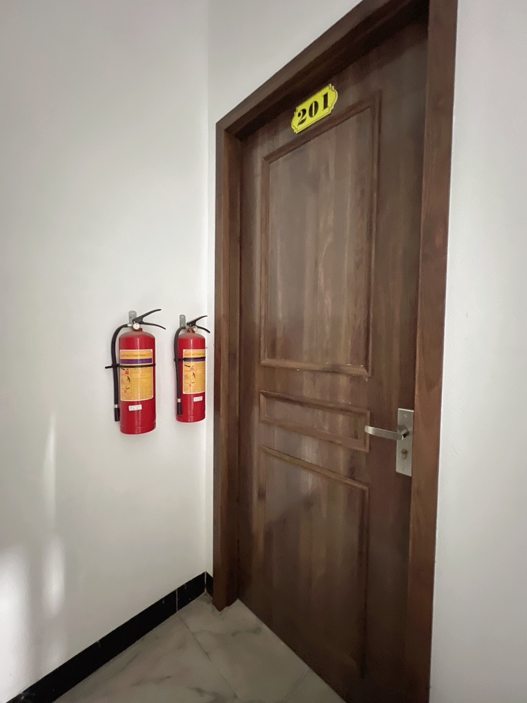 Bán nhà Bùi Xương Trạch - diện tích 44.1m2 6 tầng - Ngõ rộng rãi, gần ô tô - giá 12,7 tỷ