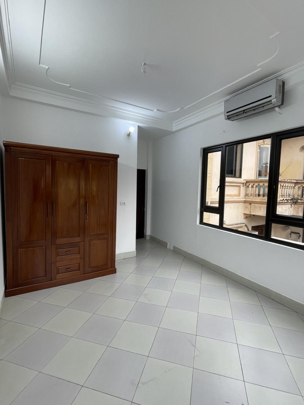 Bán nhà Tây Trà - diện tích 41m2 5 tầng - LÔ GÓC - Ô TÔ - NGÕ THÔNG - giá 9,1 tỷ