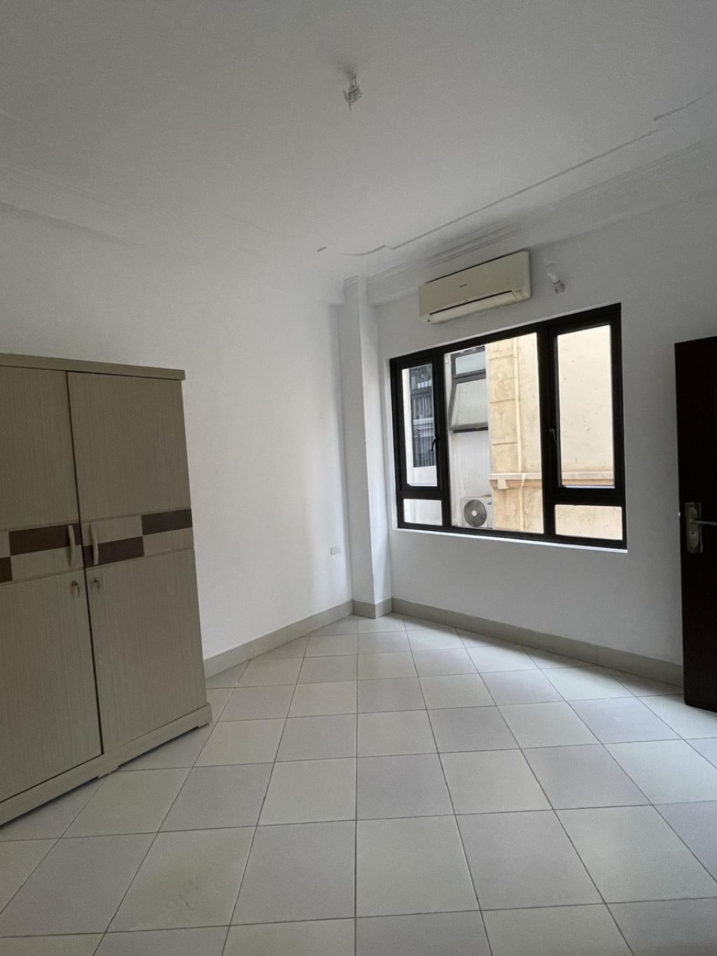 Bán nhà Tây Trà - diện tích 41m2 5 tầng - LÔ GÓC - Ô TÔ - NGÕ THÔNG - giá 9,1 tỷ