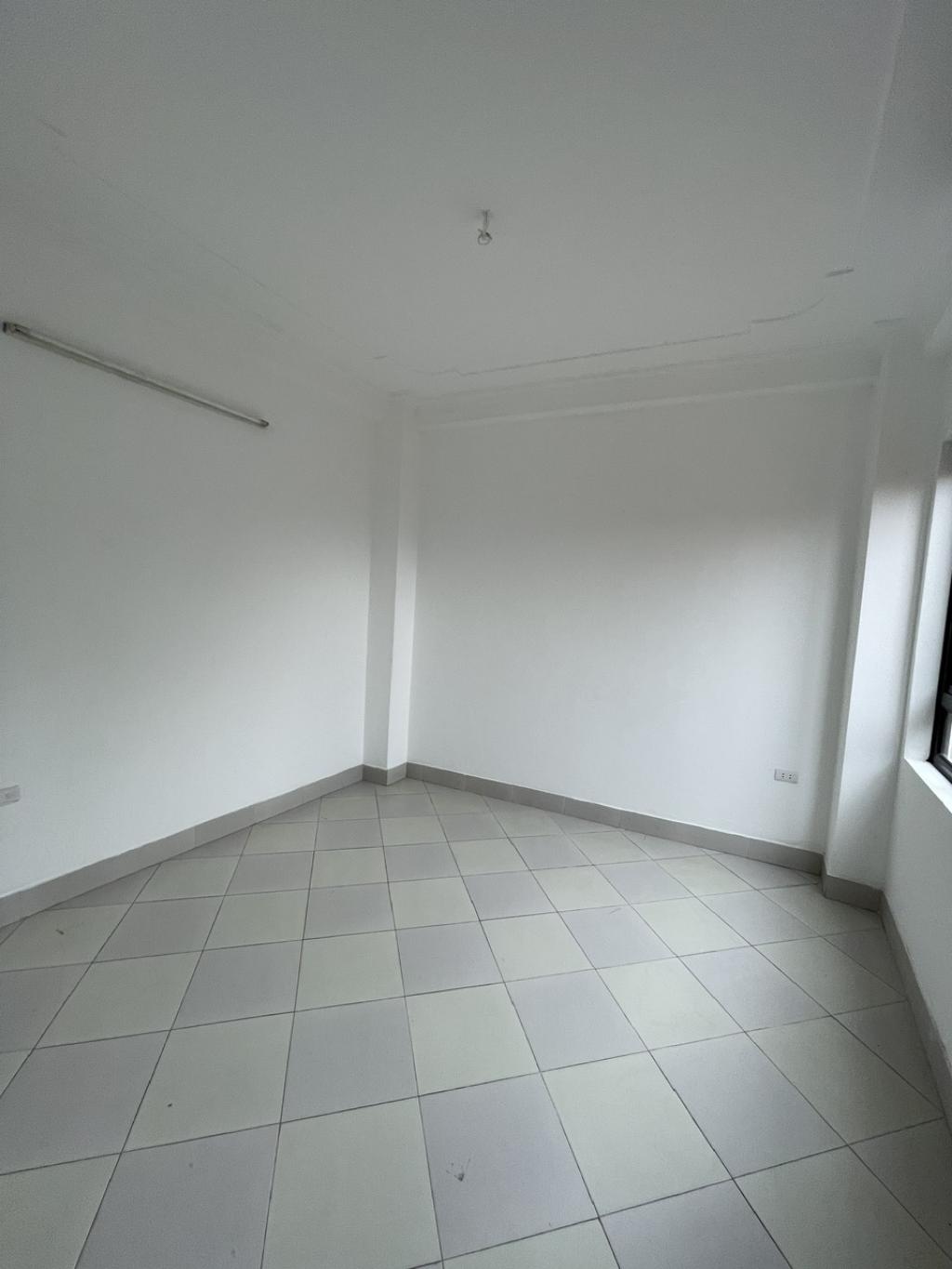 Bán nhà Tây Trà - diện tích 41m2 5 tầng - LÔ GÓC - Ô TÔ - NGÕ THÔNG - giá 9,1 tỷ