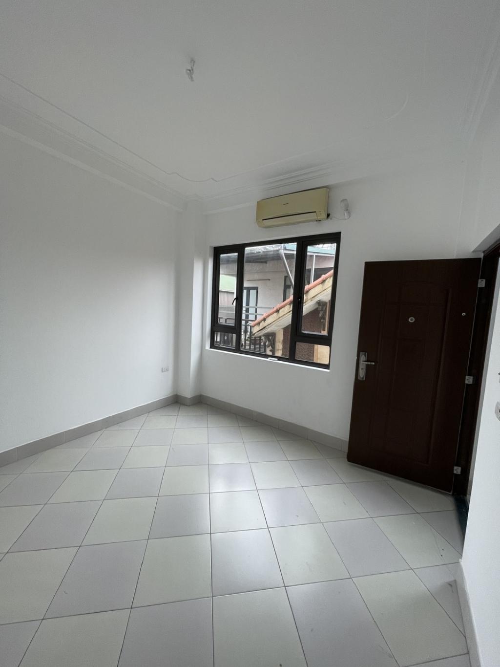 Bán nhà Tây Trà - diện tích 41m2 5 tầng - LÔ GÓC - Ô TÔ - NGÕ THÔNG - giá 9,1 tỷ