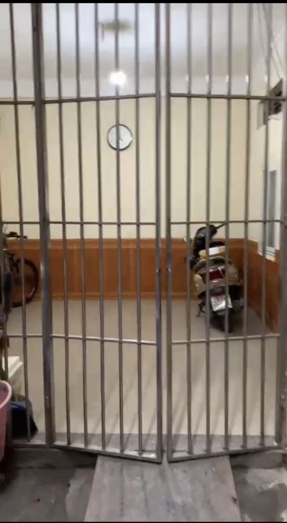 Bán nhà Nguyễn Trãi - diện tích 48.6m2 4 tầng - gần ô tô - giá 5,5 tỷ