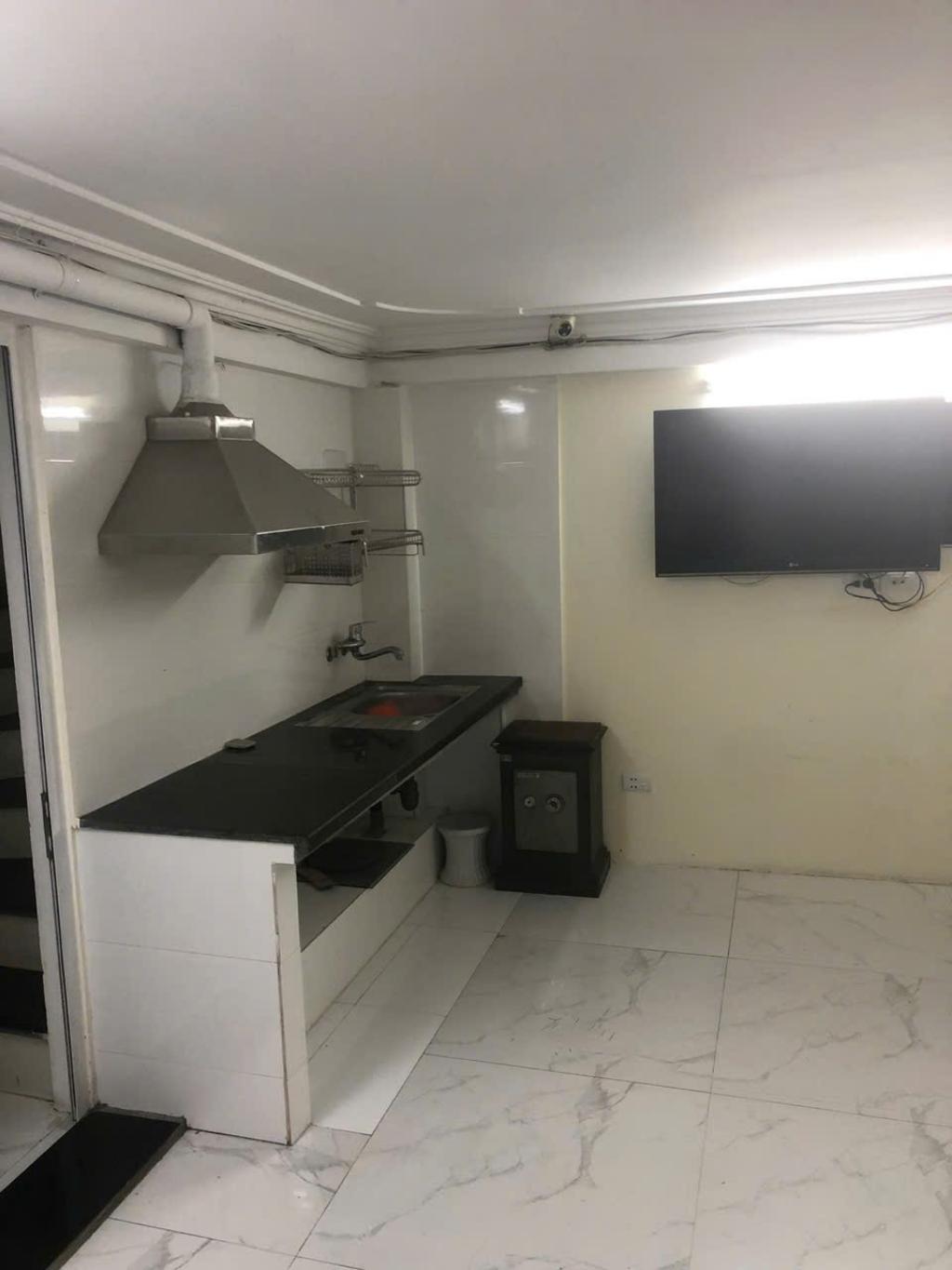 Bán nhà Định Công - diện tích 53m2 8 tầng - Lô góc - giá 15,75 tỷ