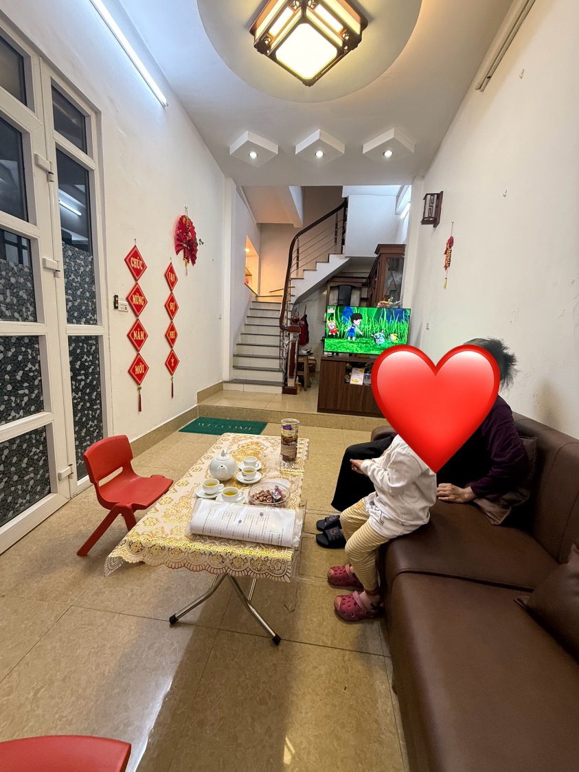 Bán nhà Bạch Mai - diện tích 42m2 5 tầng - nhà lô góc 3 mặt thoáng - giá 8,5 tỷ