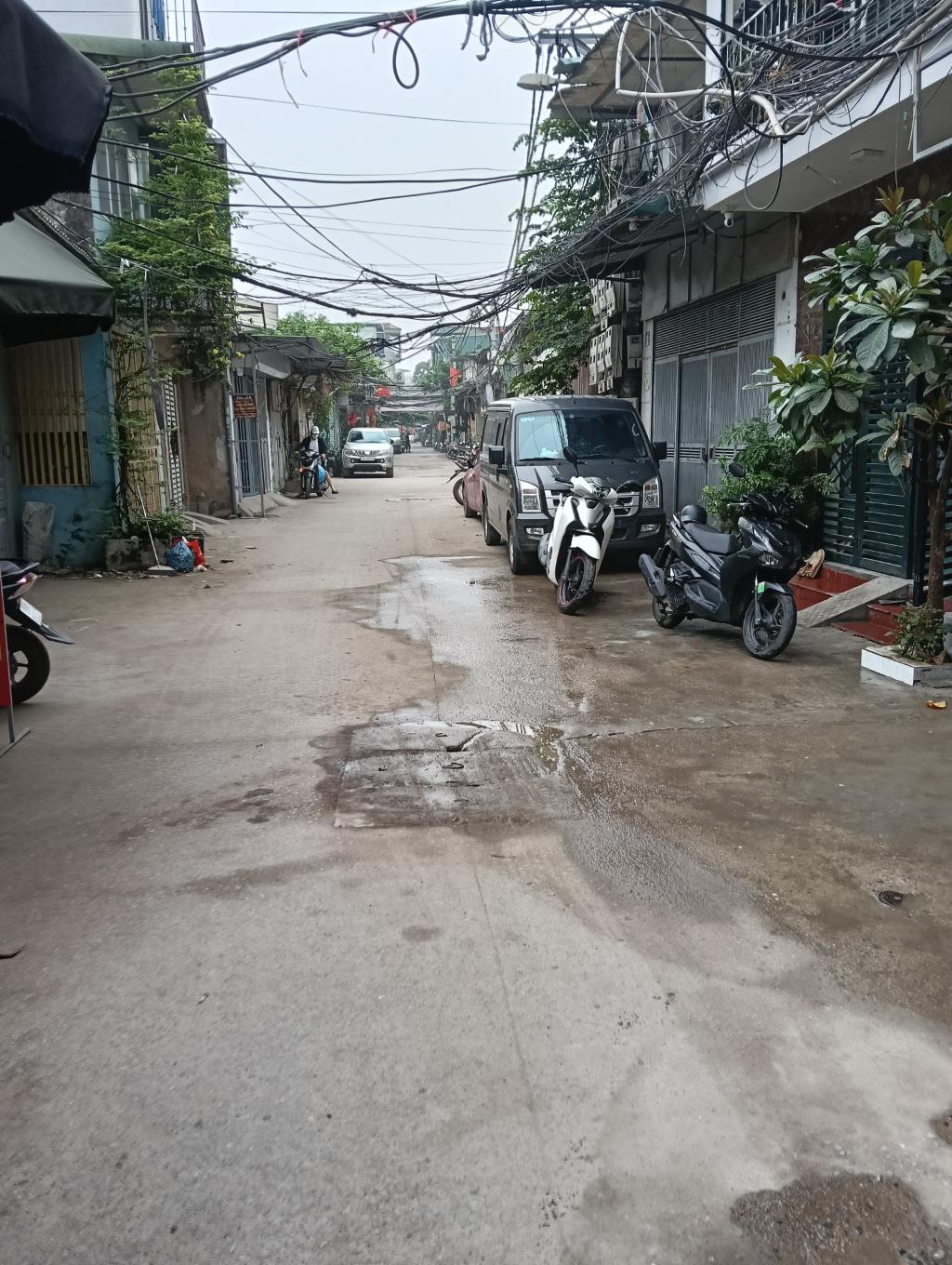 Bán nhà Nguyễn Xiển - diện tích 50m2 4 tầng - Ô TÔ TRÁNH NHAU - giá 5,2 tỷ