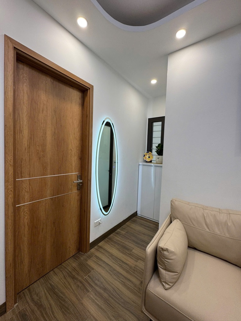 Bán nhà Quan Thổ 1 - diện tích 52m2 1 tầng - Ô tô đỗ chân toà nhà - giá 3,35 tỷ