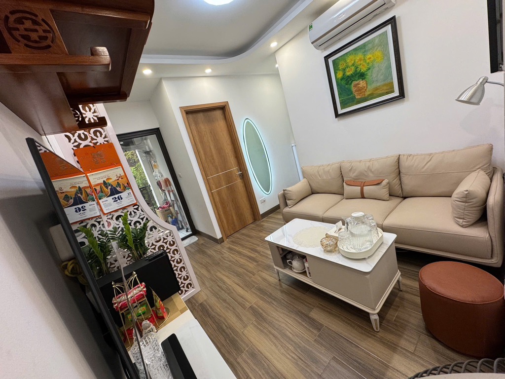 Bán nhà Quan Thổ 1 - diện tích 52m2 1 tầng - Ô tô đỗ chân toà nhà - giá 3,35 tỷ