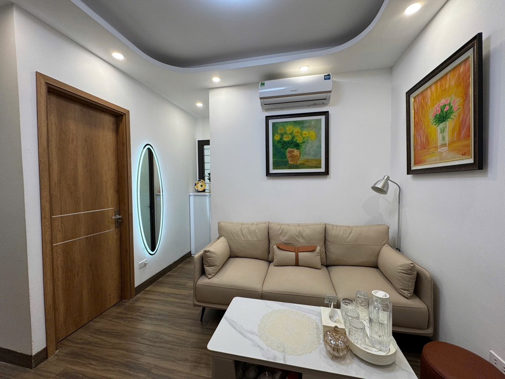 Bán nhà Quan Thổ 1 - diện tích 52m2 1 tầng - Ô tô đỗ chân toà nhà - giá 3,35 tỷ