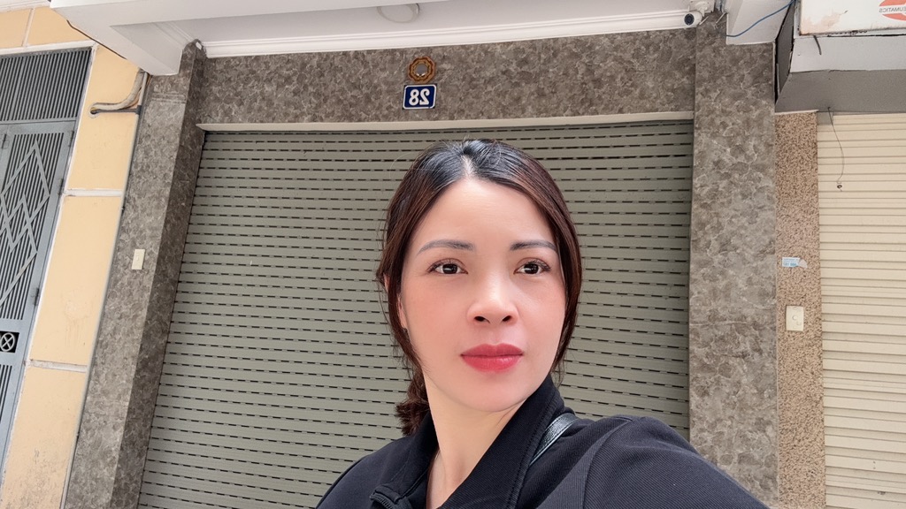 Bán nhà Trần Khát Chân - diện tích 34,5m2 6 tầng - Ô tô tránh - giá 18,5 tỷ