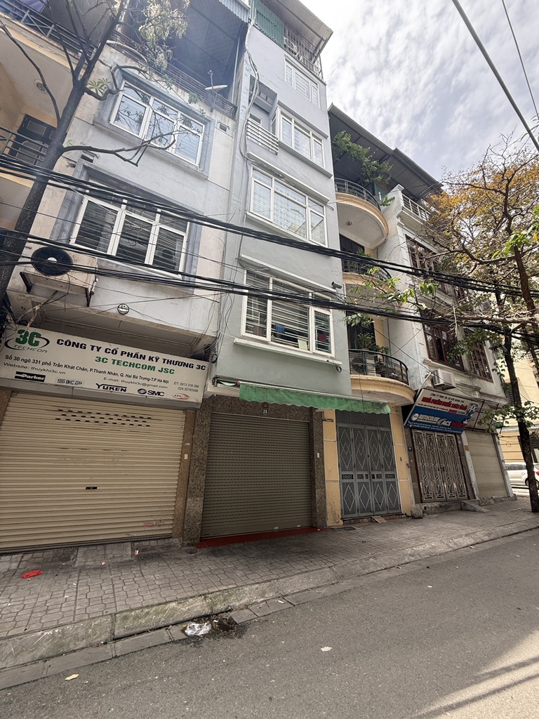 Bán nhà Trần Khát Chân - diện tích 34,5m2 6 tầng - Ô tô tránh - giá 18,5 tỷ