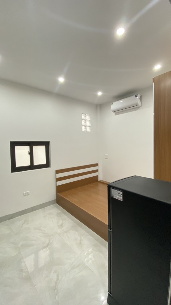 Bán nhà Lĩnh Nam - diện tích 63.2m2 7 tầng - CCMN mới tinh, 14 phòng khép kín - giá 16,6 tỷ