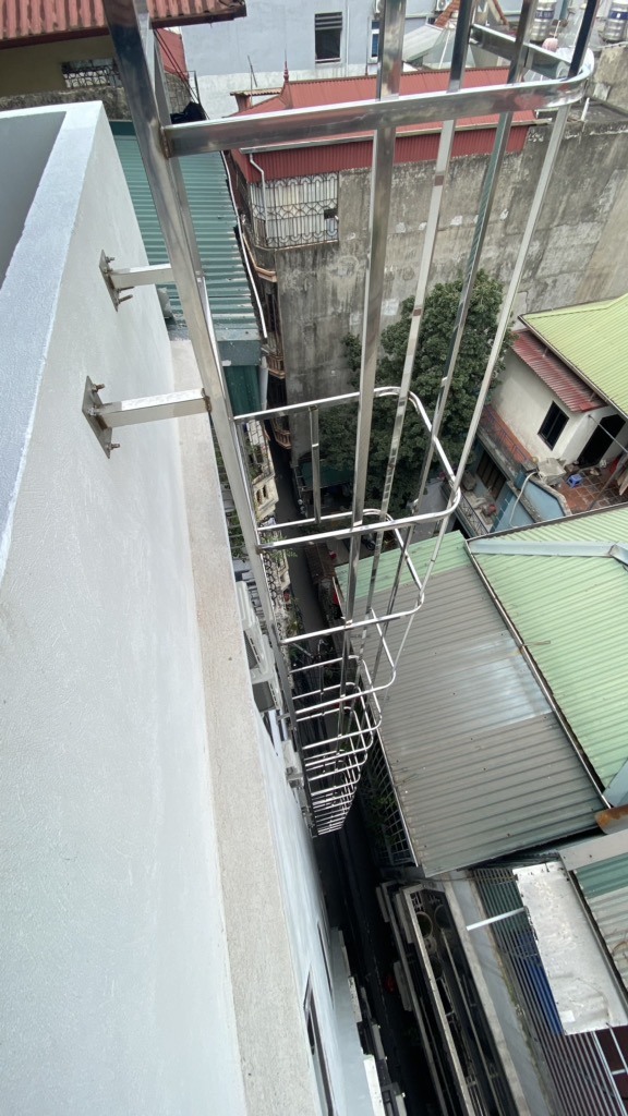 Bán nhà Lĩnh Nam - diện tích 63.2m2 7 tầng - CCMN mới tinh, 14 phòng khép kín - giá 16,6 tỷ