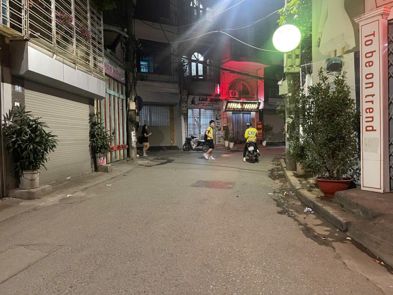 Bán nhà Hồ Đắc Di - diện tích 120m2 2 tầng - Ô TÔ CHẠY RẦM RẦM - giá 23,9 tỷ