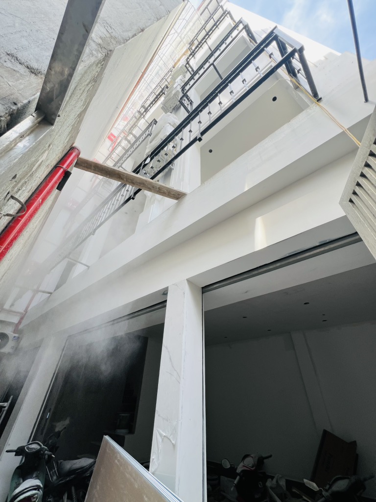 Bán nhà Nguyễn Trãi - diện tích 68.5m2 7 tầng - Gà đẻ trứng vàng - giá 14,5 tỷ