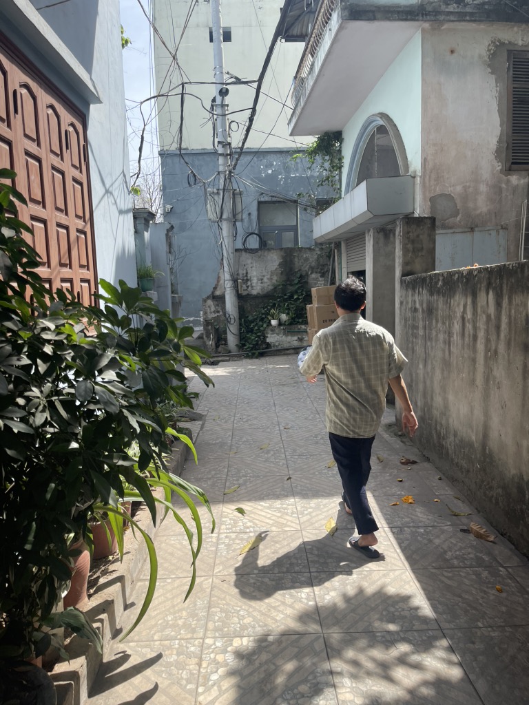 Bán nhà Kim Giang - diện tích 212m2 3 tầng - Ô TÔ TẢI ĐỖ TẬN CỬA - giá 10,8 tỷ