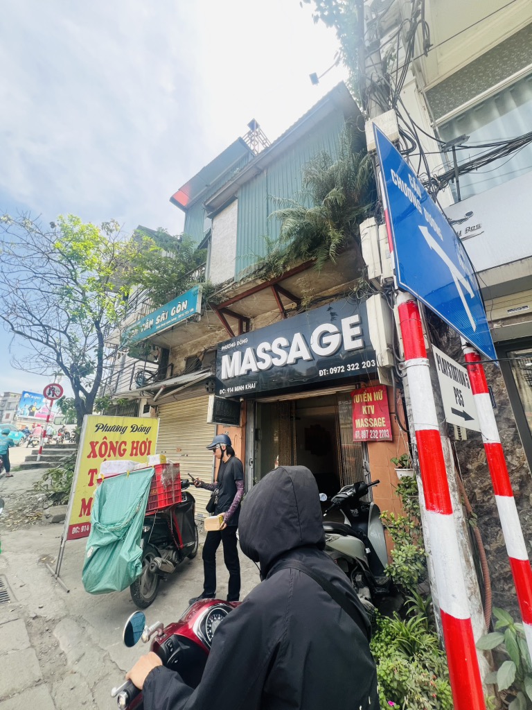 Bán nhà Minh Khai - diện tích 38m2 2 tầng - ô tô tránh đỗ - giá 9,5 tỷ