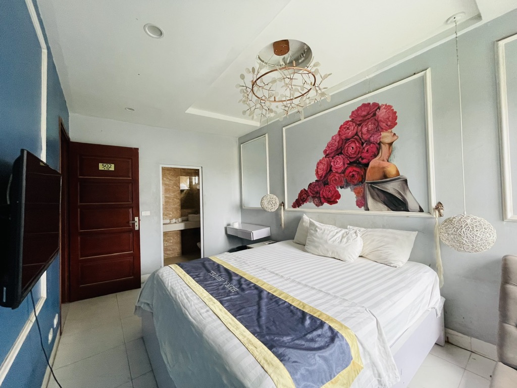 Bán nhà Hoàng Đạo Thành - diện tích 60m2 7 tầng - Ô tô đỗ cửa - giá 22 tỷ