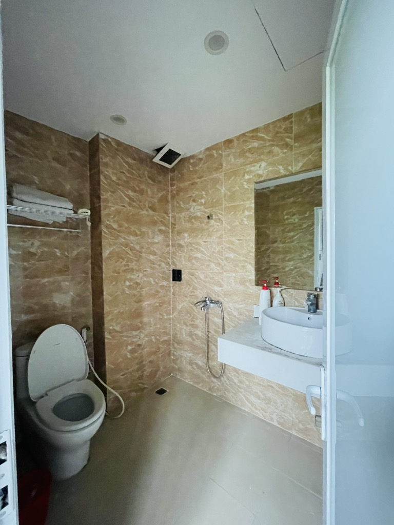 Bán nhà Hoàng Đạo Thành - diện tích 60m2 7 tầng - Ô tô đỗ cửa - giá 22 tỷ