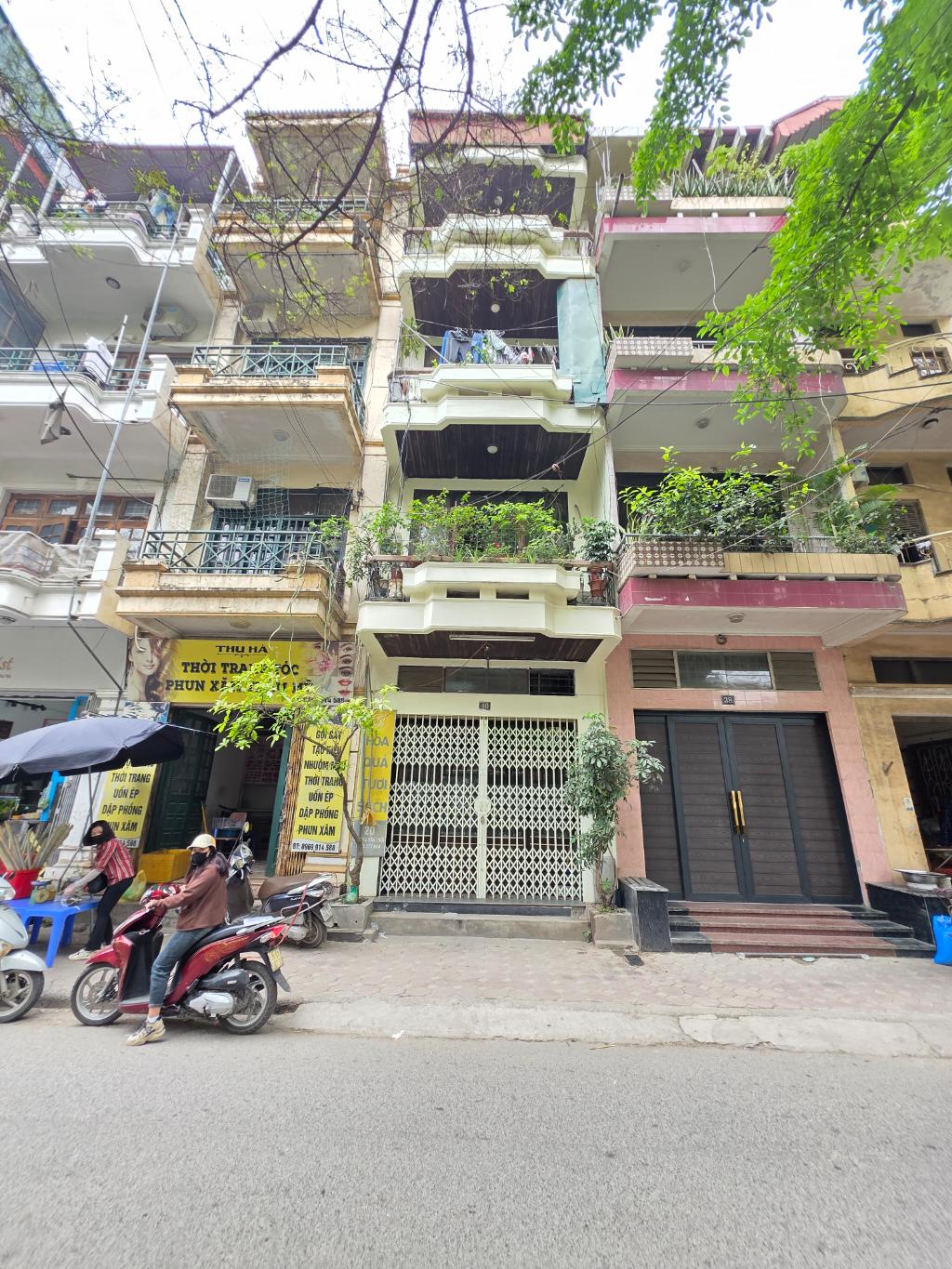 Bán nhà Nguyễn Văn Trỗi - diện tích 57m2 4 tầng - Nhà mặt phố 2 mặt tiền - giá 24 tỷ