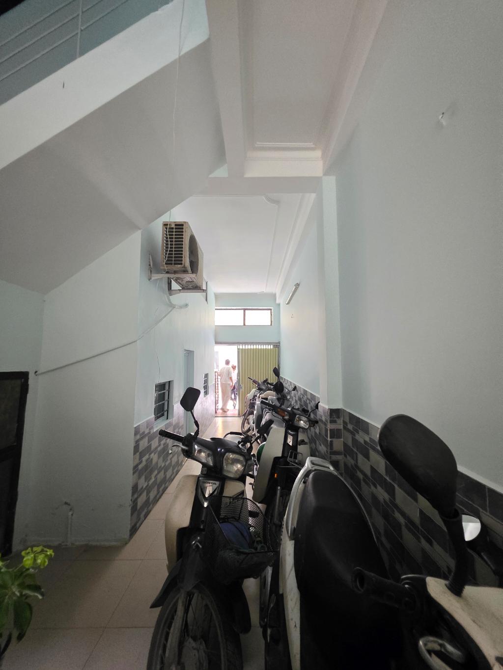 Bán nhà Nguyễn Văn Trỗi - diện tích 57m2 4 tầng - Nhà mặt phố 2 mặt tiền - giá 24 tỷ