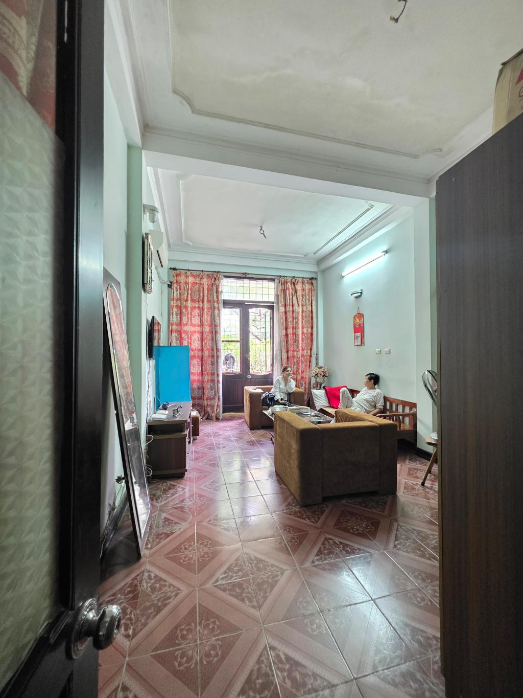 Bán nhà Nguyễn Văn Trỗi - diện tích 57m2 4 tầng - Nhà mặt phố 2 mặt tiền - giá 24 tỷ