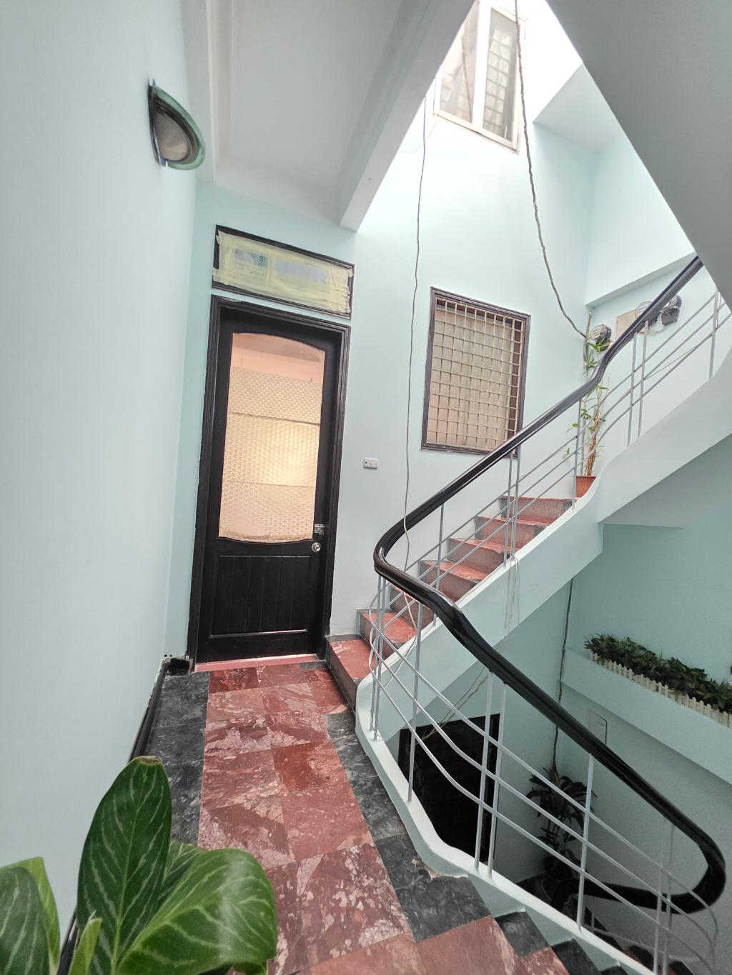 Bán nhà Nguyễn Văn Trỗi - diện tích 57m2 4 tầng - Nhà mặt phố 2 mặt tiền - giá 24 tỷ