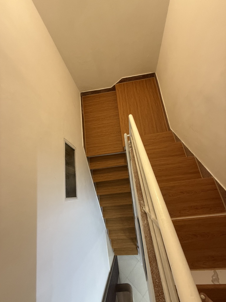 Bán nhà Trần Quang Diệu - diện tích 30m2 3 tầng - ô tô đỗ 15m - giá 7,5 tỷ